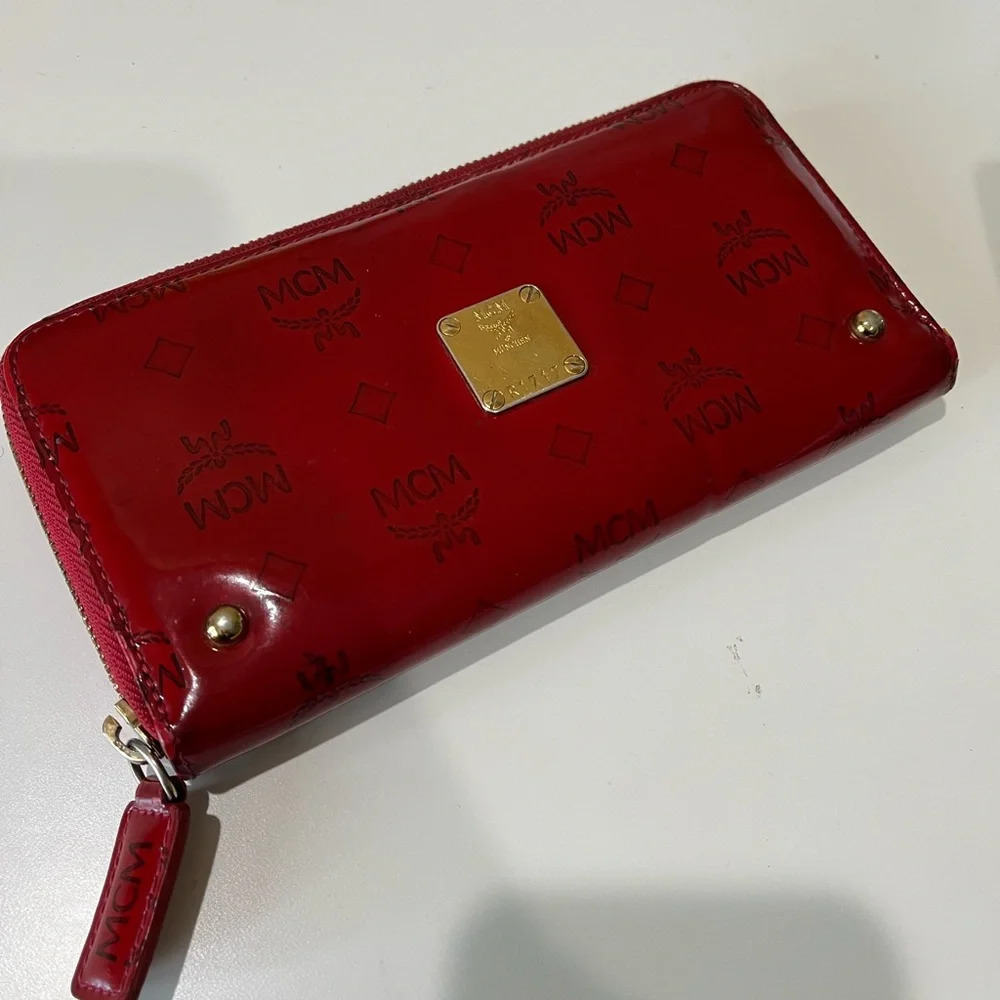 MCM LONG ZIPPERED WALLET - Picture 13 of 13